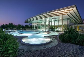 H  tel Barri  re Ribeauvill   has Balcony rooms