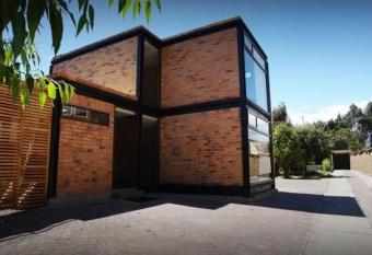 Casa Lloret has Balcony rooms