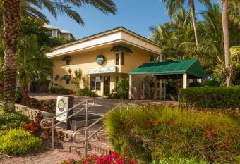 Vanderbilt Beach Resort has Balcony rooms