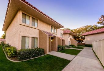 Indian Palms Vacation Club has Balcony rooms