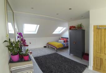 Sidney Grove B&B allows 18 year olds to book a room