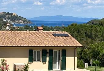 Appartamenti Mirella has Balcony rooms