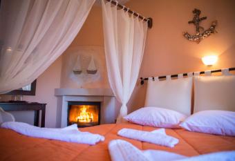 Kallisto Guesthouse has Balcony rooms