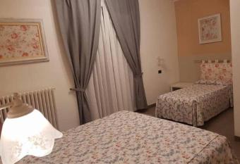 Albergo Sangril   allows 18 year olds to book a room