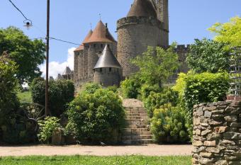 La Rapi  re has Balcony rooms