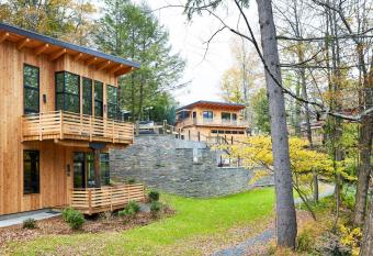 Woodstock Way Hotel has Balcony rooms