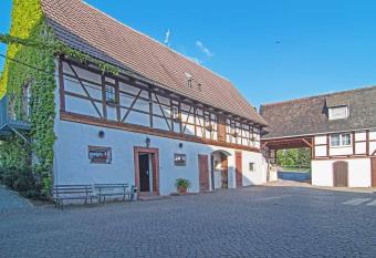 Pferdehof Berger has Balcony rooms