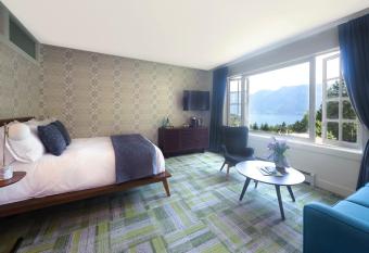 Artisan Suites on Bowen allows 18 year olds to book a room