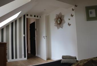 Maison Valmer - Le n  gociant,   l  gant F2 class   4   toiles allows 18 year olds to book a room