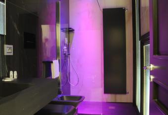 Muro Torto suite - Struttura sanificata giornalmente con ozono e prodotti specifici conformi al Decalogo del Ministero Salute - Personale sottoposto a test sierologico periodicamente has Balcony rooms