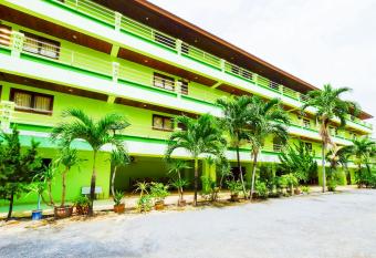 Rak Samui Residence allows 18 year olds to book a room