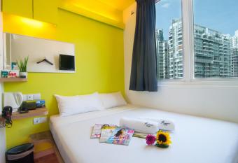 Fragrance Hotel - Classic allows 18 year olds to book a room