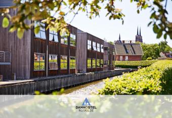 Roskilde Danhostel allows 18 year olds to book a room