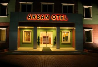 Arsan Otel has Balcony rooms