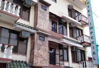 Hotel Imperial Jojutla allows 18 year olds to book a room