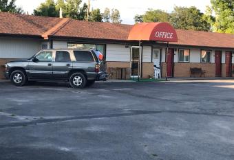 Motel Grand allows 18 year olds to book a room