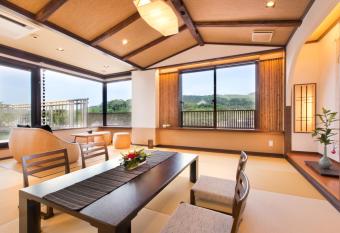 Hotel New Wakasa has Balcony rooms