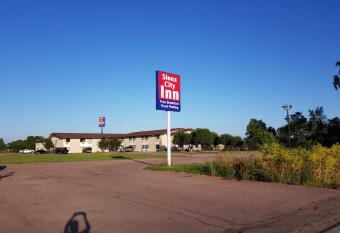 Sioux City Inn Sioux City IA Sergeant Bluff allows 18 year olds to book a room