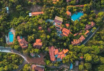 Veranda Natural Resort has Balcony rooms
