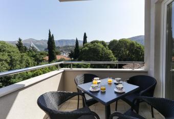 Dubrovnik Summer Apartments has Balcony rooms
