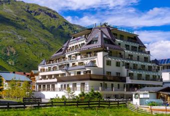 Apartment Alpenland has Balcony rooms