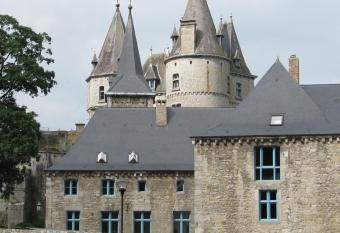 Les Roques Apartments in historical Monastery allows 18 year olds to book a room