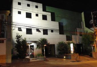 Hotel Estrela da Agua Fria allows 18 year olds to book a room