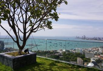 Unixx by Patsamon has Balcony rooms