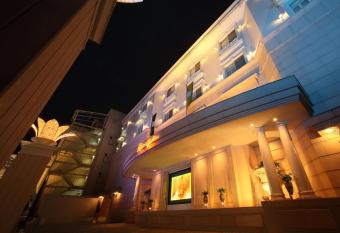 Hotel Fine Garden Kyoto Minami has Smoking rooms