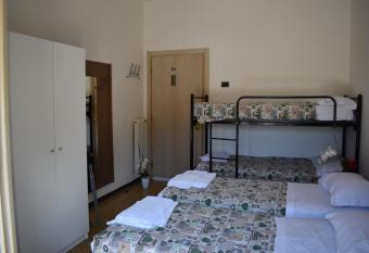 Villa Emma has Balcony rooms