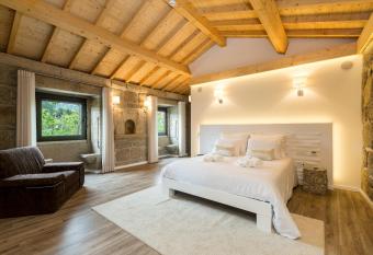 Quinta Do Rio has Balcony rooms