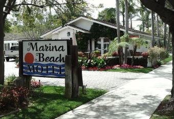 Marina Beach Motel allows 18 year olds to book a room