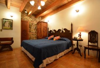 Hotel Candelaria Antigua has Balcony rooms