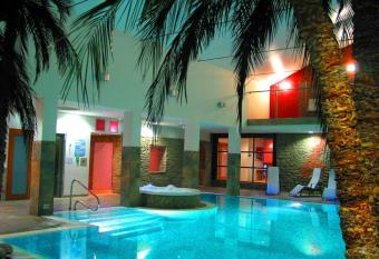 Burton Hotel allows 18 year olds to book a room