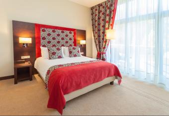 M  yn Jacka Hotel & Spa has Balcony rooms