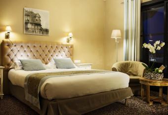 Les Jardins d Hardelot has Balcony rooms