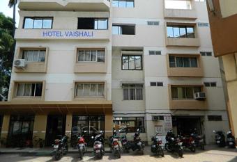 Hotel Vaishali has Balcony rooms