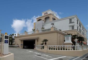 Hotel Fine Garden Toyonaka Osaka International Itami Airport has Smoking rooms