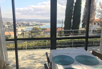 Apartment Pergola has rooms with a private hot tub