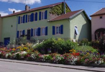 Chambres d h  tes Au presbyt  re has Balcony rooms