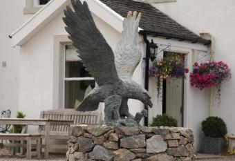 Kilcamb Lodge Hotel allows 18 year olds to book a room