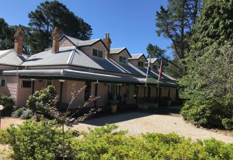 Closeburn House allows 18 year olds to book a room