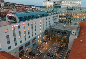 Hotel Saffron allows 18 year olds to book a room