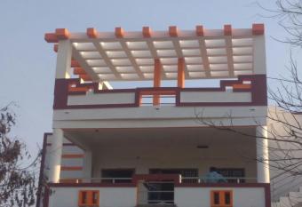 Castle 50 allows 18 year olds to book a room