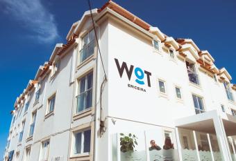 WOT Ericeira allows 18 year olds to book a room