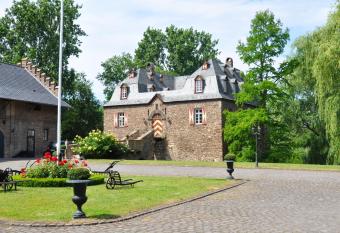 Kleeburg has Balcony rooms