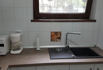 Tina Apartament 2 allows 18 year olds to book a room