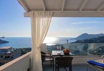 AnnaView Apartments & Suites has Balcony rooms