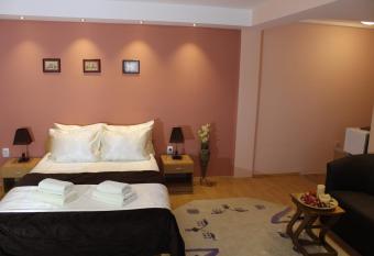 Guest Accommodation Zone has Balcony rooms