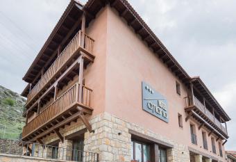 hotel Atiana has Balcony rooms